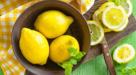 What Are the Advantages of Lemon Oil?